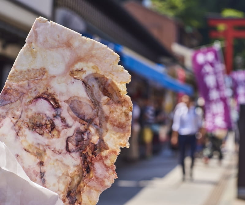 Enoshima Benzaiten Nakamise-dori Street