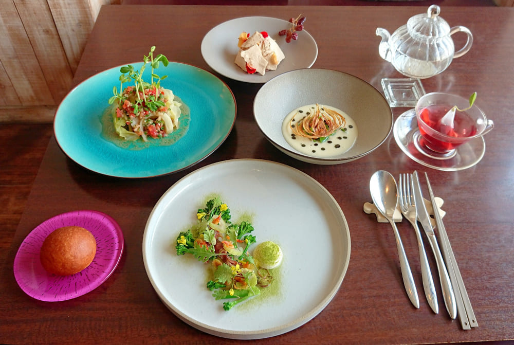 野菜フレンチ Suzu スポット情報 江の島 鎌倉ナビ 江ノ島と鎌倉のおすすめをたっぷりご紹介する江ノ電 小田急の公式観光情報サイト 野菜フレンチ Suzu スポット情報 江の島 鎌倉ナビ 江ノ島と鎌倉のおすすめをたっぷりご紹介する江ノ電 小田急の公式観光情報サイト