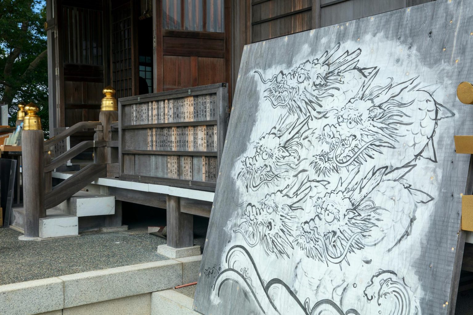 龍口 明 神社